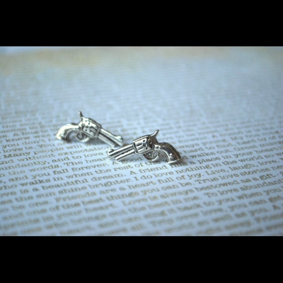 Gun Earring Studs -- Earrings, Pistols, Revolvers - Picture 2 of 2